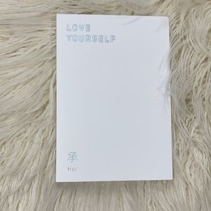 BTS LOVE YOURSELF HER CD